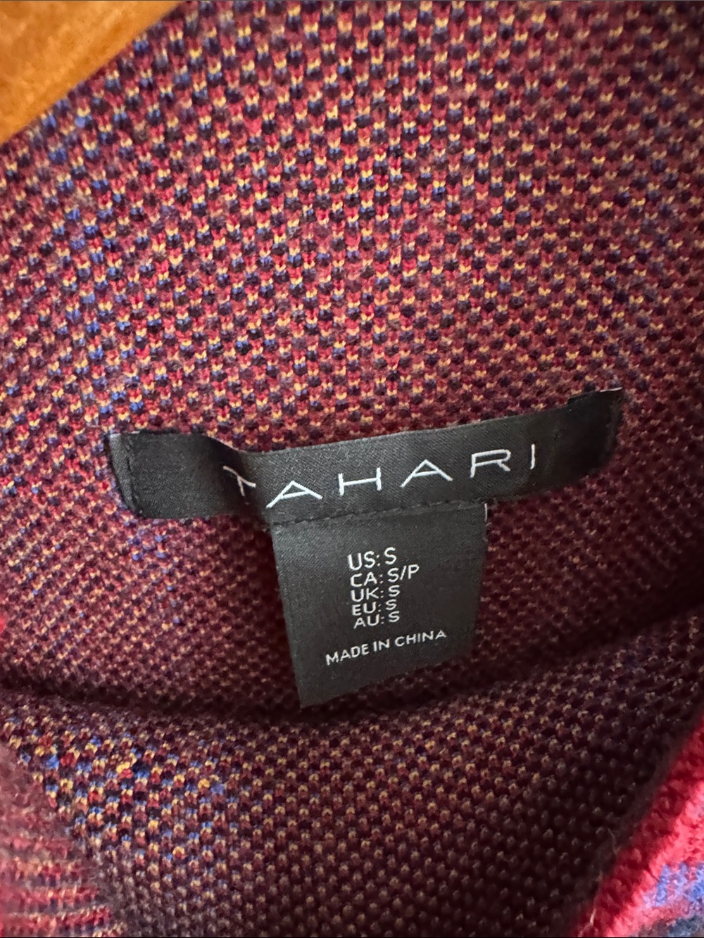 Tahari Women’s Red Plaid Turtleneck Sweater - Cozy Patterned Knit - Picture 2 of 4